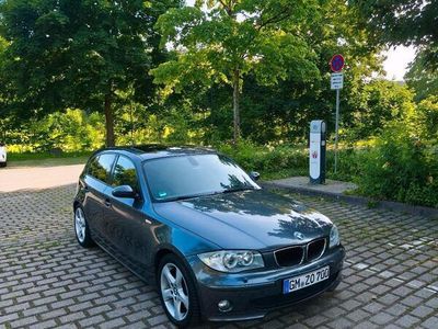 BMW 120