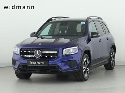Mercedes GLB220