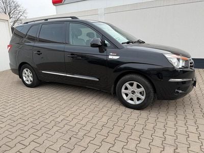 Gebraucht Ssangyong (KGM) Rodius 155 PS (114 kW) 2013 Schwarz Van / Kleinbus