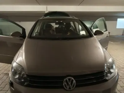 Gebraucht VW Golf Plus Cross Edition 122 PS (89 kW) 2009 Beige Van / Kleinbus