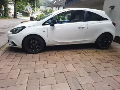 Gebraucht Opel Corsa Edition 101 PS (74 kW) 2015 Grau Kleinwagen