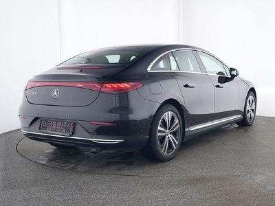 Mercedes EQE300