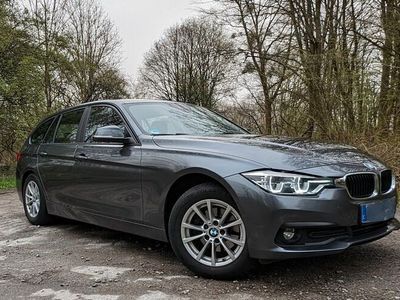 gebraucht BMW 318 d / Automatik / LED Scheinwerfer / Sommer- & Winterreifen