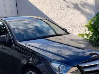 Gebraucht Mercedes C250 Edition 204 PS (150 kW) 2014 Schwarz Coupé