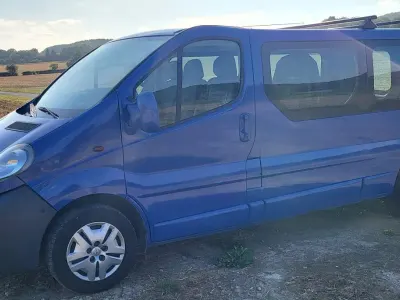 Gebraucht Opel Vivaro 100 PS (73 kW) 2006 Blau Van / Kleinbus