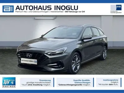 Gebraucht Hyundai i30 Trend 120 PS (88 kW) 2023 Amazon grey / met Kombi