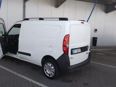 Gebraucht Fiat Doblò 135 PS (99 kW) 2012 Weiß Van / Kleinbus