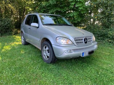 Mercedes ML270