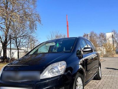 Gebraucht Opel Zafira 125 PS (91 kW) 2011 Schwarz Van / Kleinbus