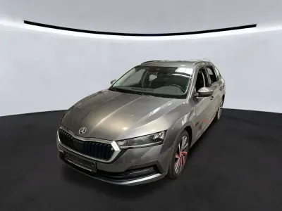 Gebraucht Skoda Octavia 150 PS (110 kW) 2023 Graphite grey Kombi