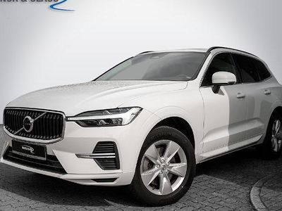 Usata Volvo XC60 Momentum 197 CV (144 kW) 2022 Bianco SUV