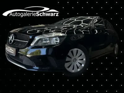 Gebraucht Mercedes A180 Business 109 PS (80 kW) 2016 Nachtschwarz Kleinwagen