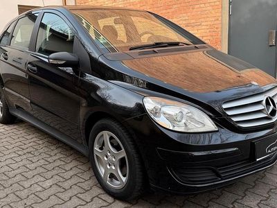 Occasion Mercedes B180 109 PK (80 kW) 2008 Zwart MPV