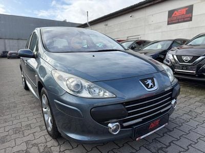 Gebraucht Peugeot 307 109 PS (80 kW) 2007 Lackierung eisengrau/metallic Kleinwagen