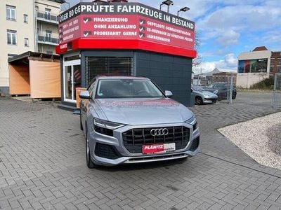 Usata Audi Q8 Ambiente 286 CV (210 kW) 2021 Argento SUV