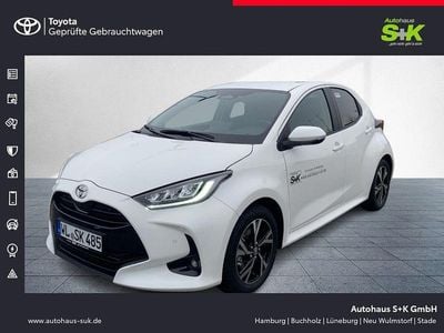 Neu Toyota Yaris 92 PS (67 kW) 2025 Super white 2 Kleinwagen