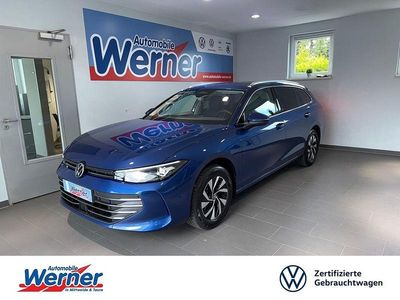 Gebraucht VW Passat Business 150 PS (110 kW) 2025 Blau Kombi
