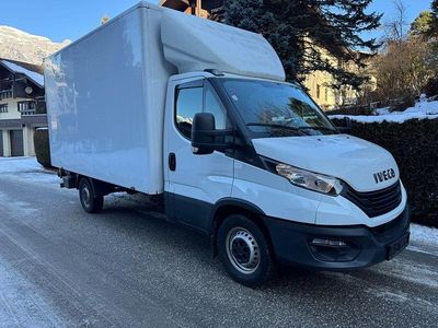 Weiß Gebraucht 2022 Iveco Daily Van / Kleinbus | 22.990 €