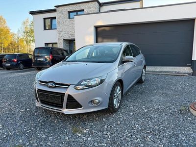 Używany Ford Focus Titanium 116 KM (85 kW) 2013 Szary Sedan/Limuzyna