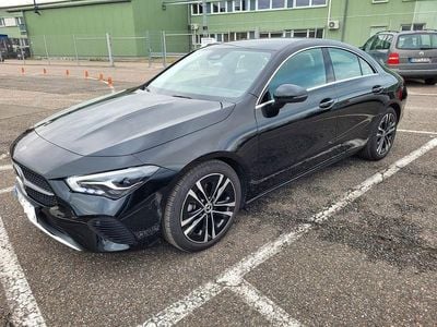 Schwarz Gebraucht 2024 Mercedes CLA180 Advanced Limousine | 29.200 € (Guter Preis)