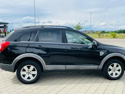 Gebraucht Chevrolet Captiva LS 136 PS (100 kW) 2011 Schwarz SUV
