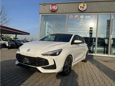 Neu MG MG3 Luxury 194 PS (142 kW) 2026 Weiß (dover white) Kleinwagen