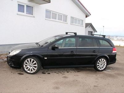 Usata Opel Vectra 150 CV (110 kW) 2005 Nero Station wagon