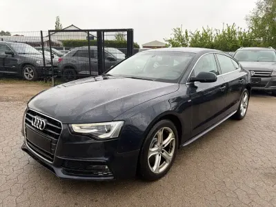 Używany Audi A5 Sportback S-Line 144 KM (105 kW) 2016 Niebieski Hatchback