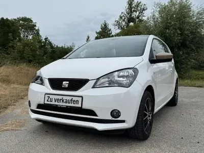 Gebraucht Seat Mii Cosmopolitan 60 PS (44 kW) 2018 Weiß Kleinwagen