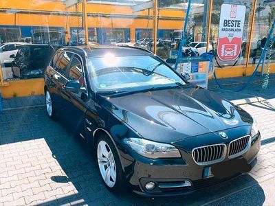 Usata BMW 525 Luxury Line 218 CV (160 kW) 2016 Nero Station wagon