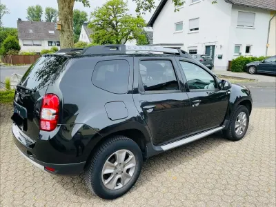 Gebraucht Dacia Duster Prestige 125 PS (91 kW) 2017 Schwarz SUV
