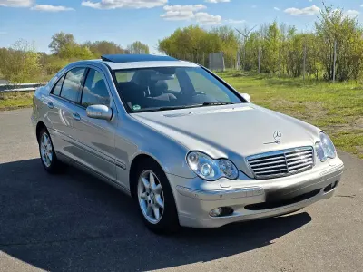 Brugt Mercedes C270 177 HK (130 kW) 2003 Sølv Sedan