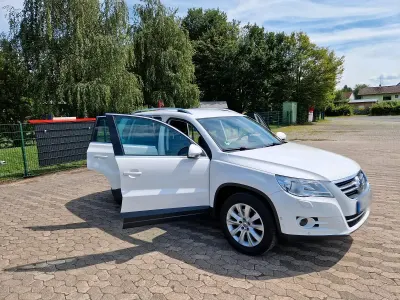 Gebraucht VW Tiguan 140 PS (102 kW) 2011 Weiß SUV