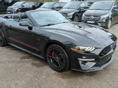 Gebraucht Ford Mustang GT 421 PS (309 kW) 2018 Schwarz Cabrio