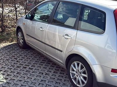 Gebraucht Ford Focus 120 PS (88 kW) 2004 Silber Limousine