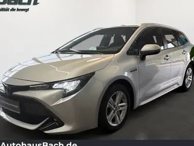 Gebraucht Toyota Corolla Business Edition 180 PS (132 kW) 2021 Silber Kombi