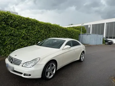 Gebraucht Mercedes CLS350 272 PS (200 kW) 2008 Weiß Coupé