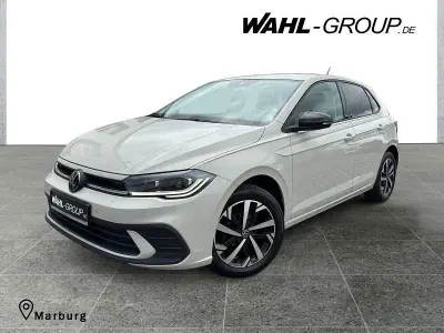 Gebraucht VW Polo Move 95 PS (69 kW) 2024 Grau Kleinwagen