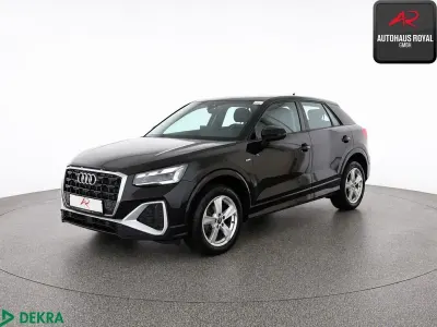 Gebraucht Audi Q2 S-Line 150 PS (110 kW) 2024 Schwarz SUV