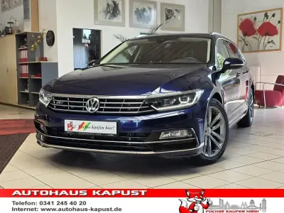 Gebraucht VW Passat R-line 239 PS (175 kW) 2018 Blau Kombi