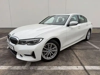 Gebraucht BMW 330 Luxury Line 265 PS (194 kW) 2019 Weiß Limousine