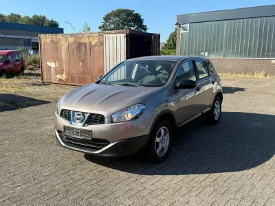 Gebraucht Nissan Qashqai Visia 110 PS (80 kW) 2010 Grau SUV