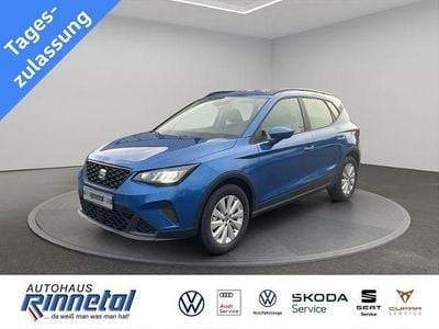 Blau Neu 2025 Seat Arona Style SUV | 21.640 € (Guter Preis)