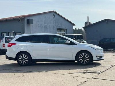 Usata Ford Focus 81 CV (59 kW) 2016 Andere Berlina