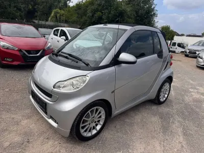 Gebraucht Smart ForTwo Cabrio Passion 84 PS (61 kW) 2011 Silber Cabrio