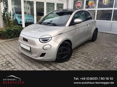 Gebraucht Fiat 500e S 86 kW (118 PS) 2025 Grau (glossy grau) Limousine