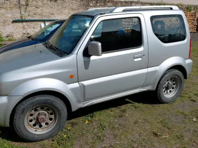 Usata Suzuki Jimny 86 CV (63 kW) 2006 Grigio SUV