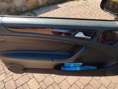 Second-hand Mercedes CLK230 192 CP (141 kW) 2000 Negru Cabrio