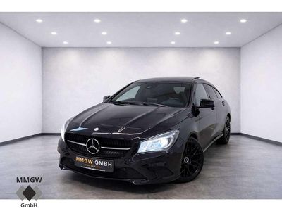 Gebraucht Mercedes CLA220 Urban 177 PS (130 kW) 2015 Nordlichtviolett Limousine