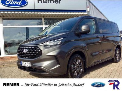 Second-hand Ford Tourneo Titanium 136 CP (100 kW) 2025 Gri Monovolum
